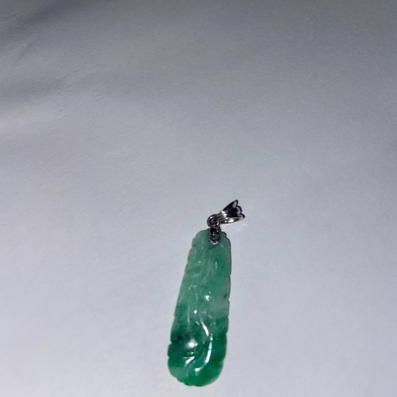Teardrop Green Ombre Jade Hand Carved Oval Necklace- Luck and Prosperity - Picture 4 of 8